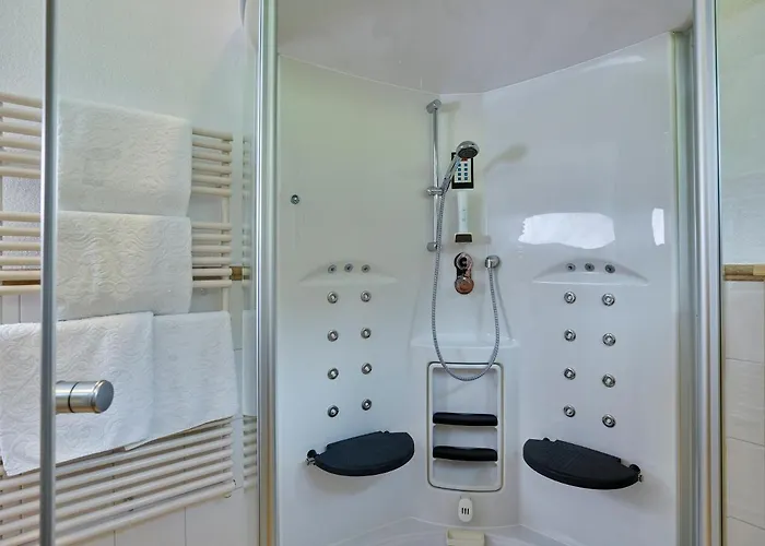 Отель Sonnhof 4*