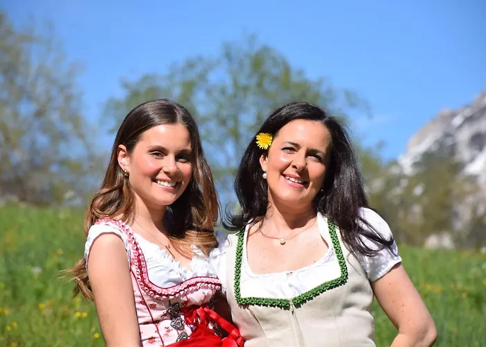 Sonnhof Отель Нойштифт-им-Штубайталь