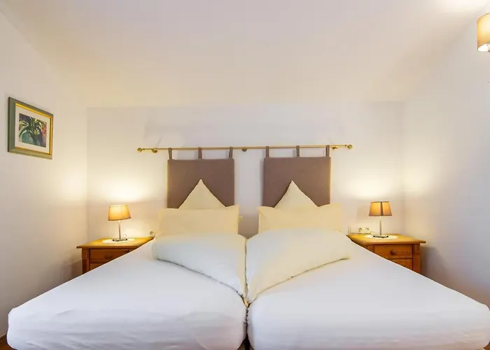 Отель Sonnhof Нойштифт-им-Штубайталь