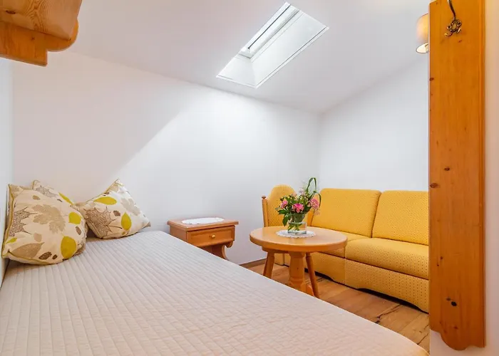 Отель Sonnhof Нойштифт-им-Штубайталь