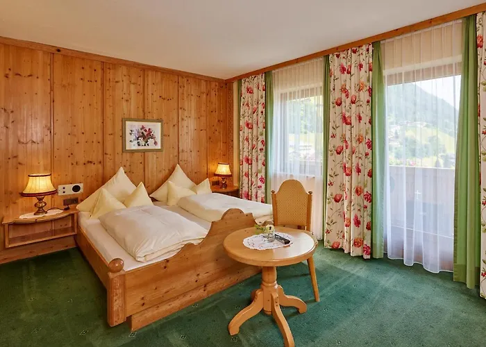 ゾンホフ ノイシュティフト・イム・シュトゥーバイタール