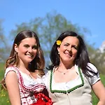 Sonnhof Отель Нойштифт-им-Штубайталь