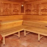Отель Sonnhof 4*
